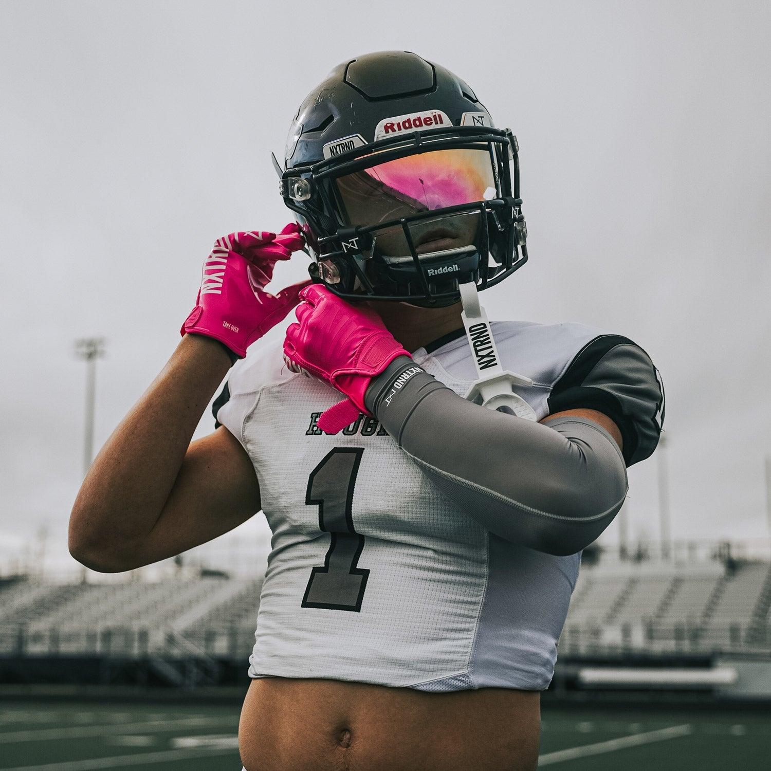 G1® Youth Football Gloves Pink