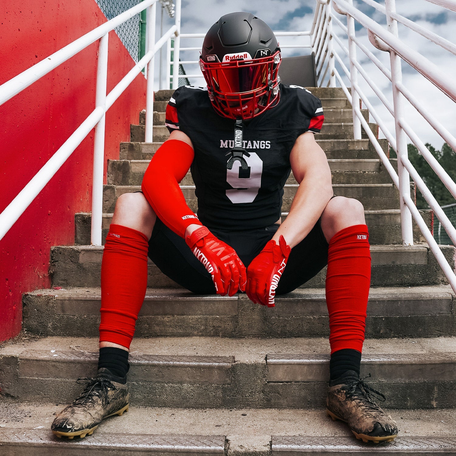 G1® Youth Football Gloves Red